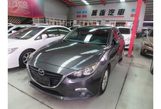 Mazda MAZDA3  第6張相片