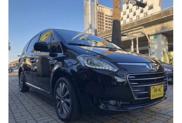 LUXGEN 7 MPV  第3張相片
