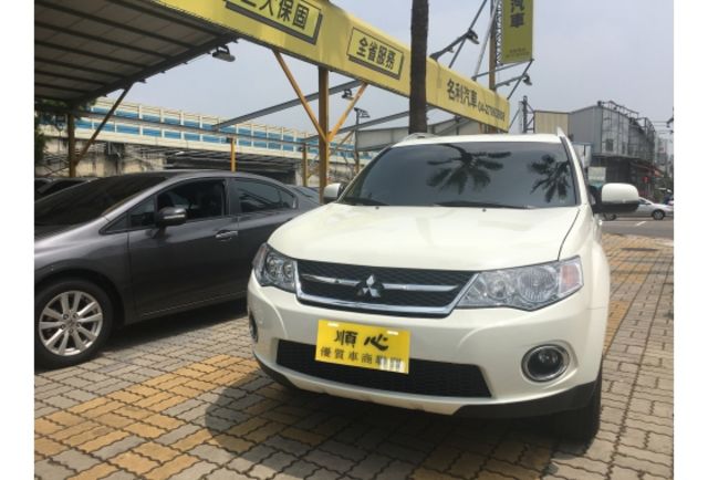 Mitsubishi OUTLANDER  第1張相片
