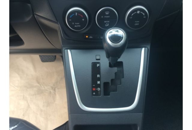 2014 MAZADA 5   全家出遊好幫手   來店購車加入粉絲團  再降8千  第12張相片