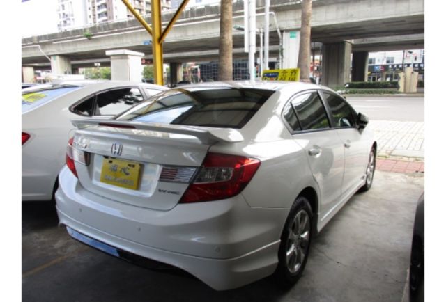 Honda CIVIC  第4張相片
