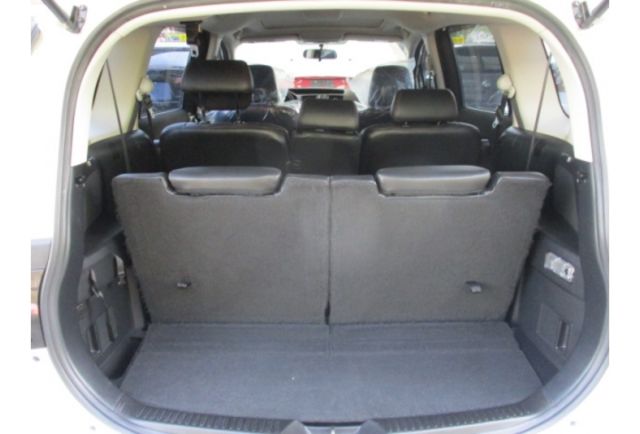 Mazda MAZDA5  第7張相片