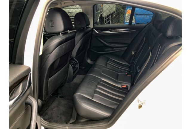 2017 G30 520D  本月購入再送零件險  第3張相片