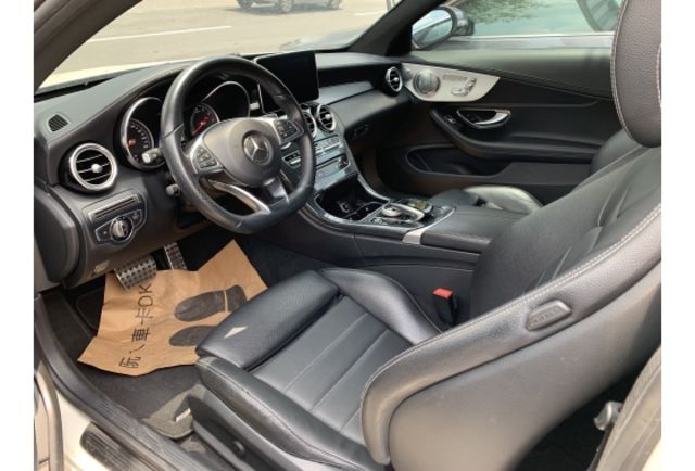 Benz C300  第3張相片