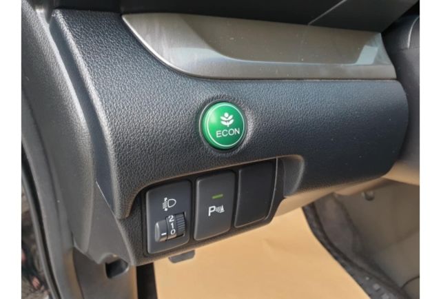 2013年 CRV 2.4L 天窗  第6張相片