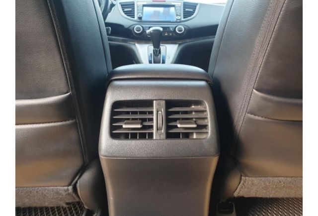 2013年 CRV 2.4L 天窗  第11張相片