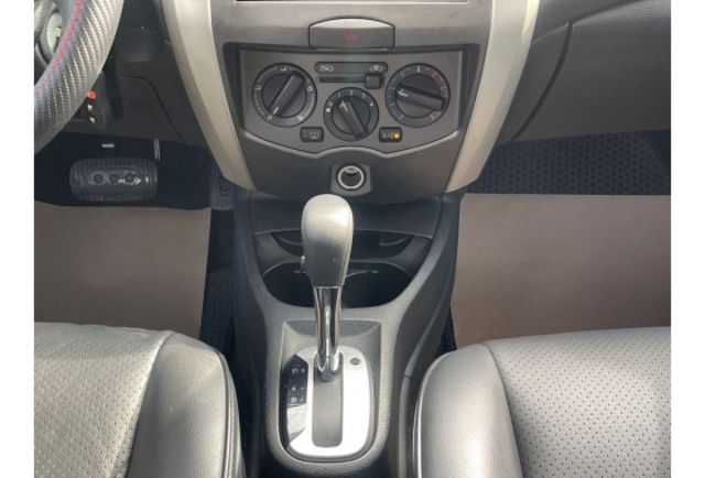Nissan LIVINA  第14張相片