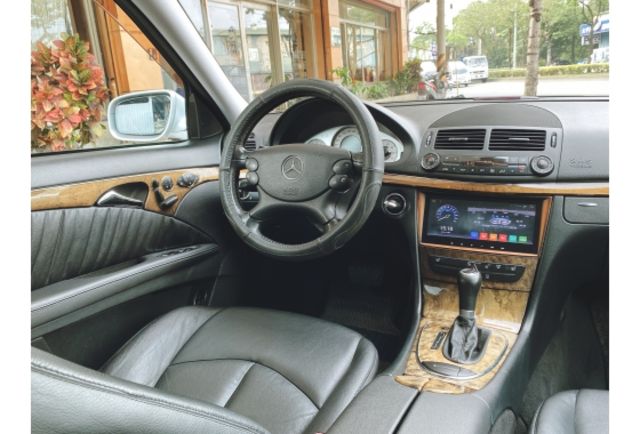 2006年日規 賓士 E350旅行車 avantgard小改款尖頭 無SBC問題  第12張相片