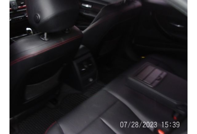 BMW 328I  第4張相片