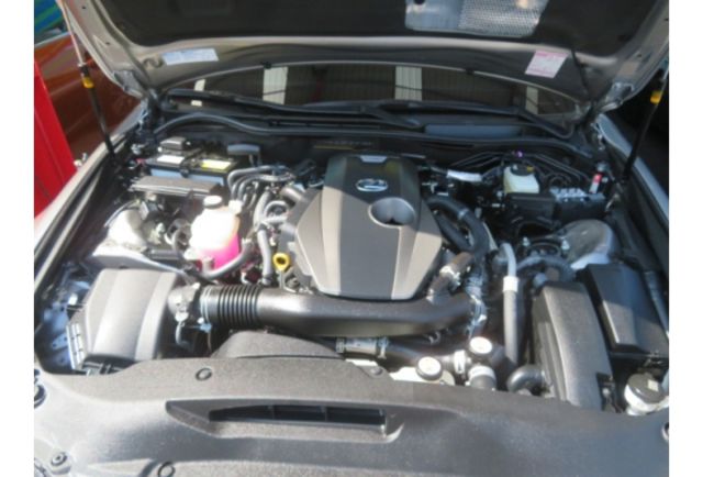 Lexus IS300  第5張相片
