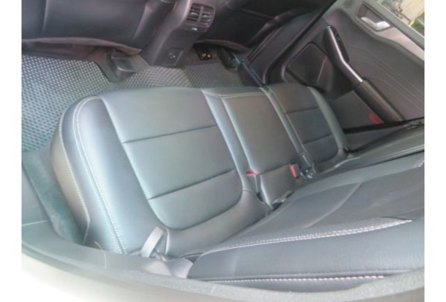 Ford KUGA  第8張相片