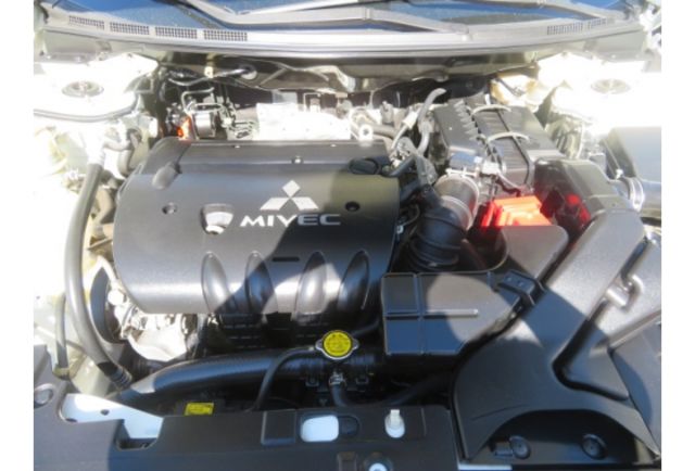 Mitsubishi FORTIS  第5張相片