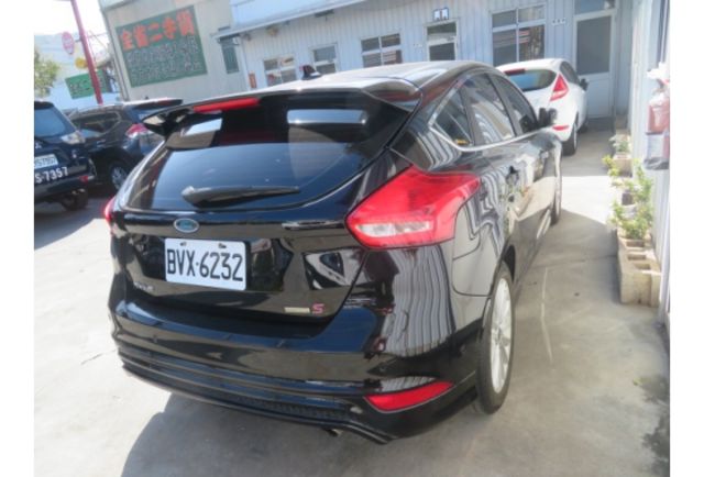 Ford FOCUS  第3張相片