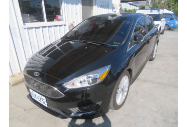 Ford FOCUS  第9張相片