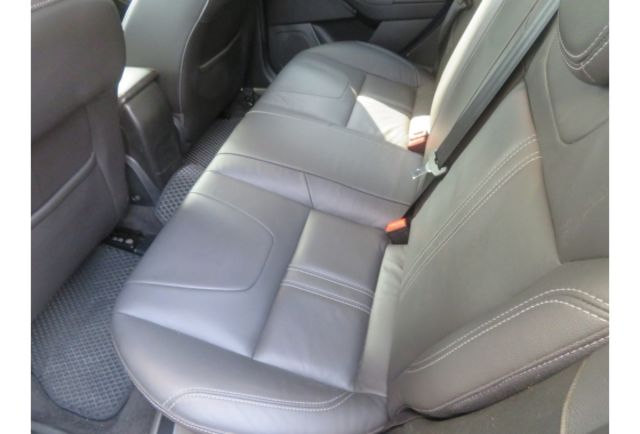 Ford FOCUS  第8張相片