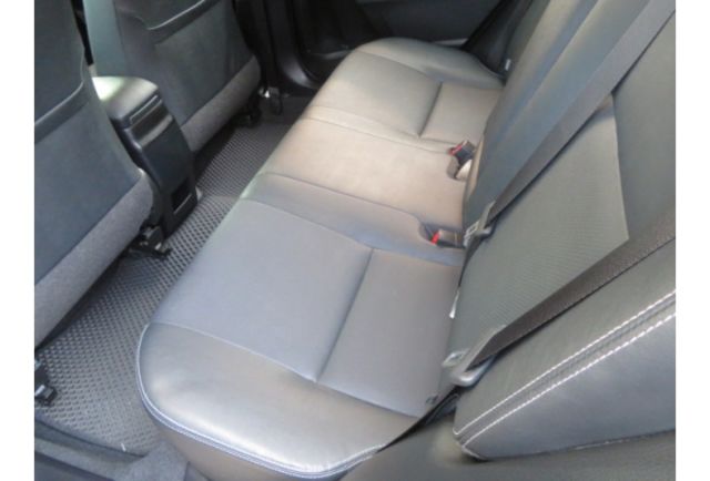 Toyota ALTIS  第7張相片