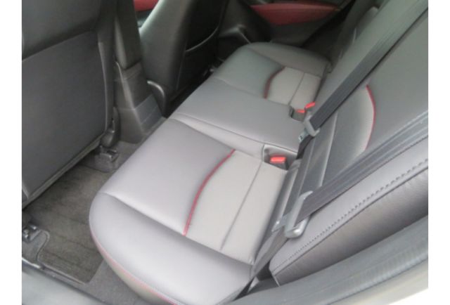 Mazda CX3  第8張相片
