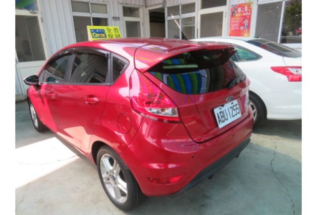 Ford FIESTA  第3張相片
