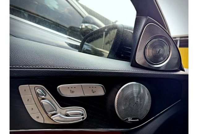 Benz C400  第3張相片