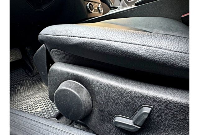 Benz C180  第4張相片