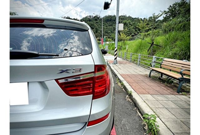 BMW X3  第24張相片