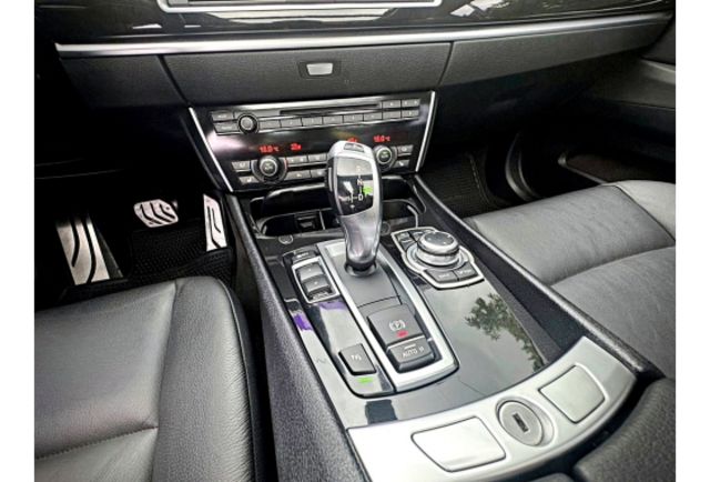 BMW 535i GT  第7張相片