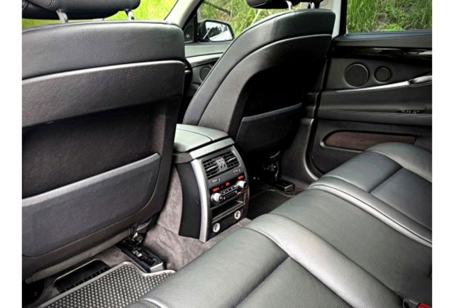 BMW 535i GT  第16張相片
