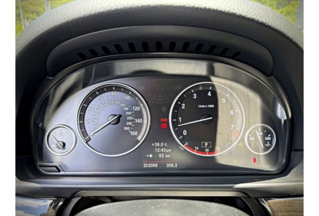 BMW 528I  第10張相片