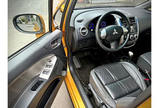 Mitsubishi COLT PLUS  第9張相片