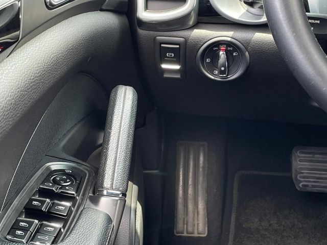 Porsche保時捷 Cayenne   第15張相片