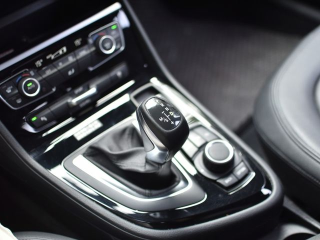 BMW/ 寶馬 218i  第16張相片