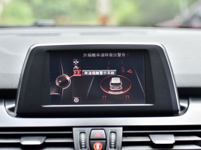 BMW/ 寶馬 218i  第18張相片