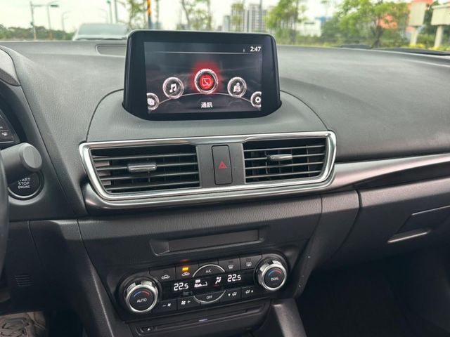 Mazda Mazda3  第3張相片