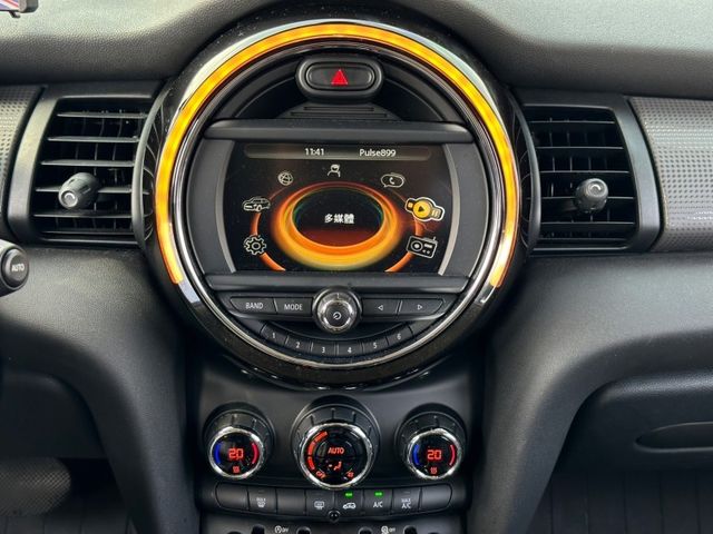 MINI Cooper  第15張相片