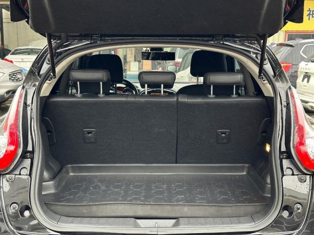 Nissan Juke  第8張相片