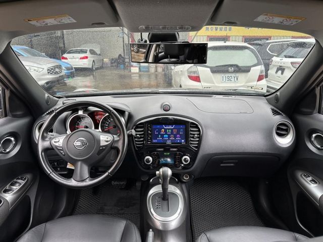 Nissan Juke  第12張相片