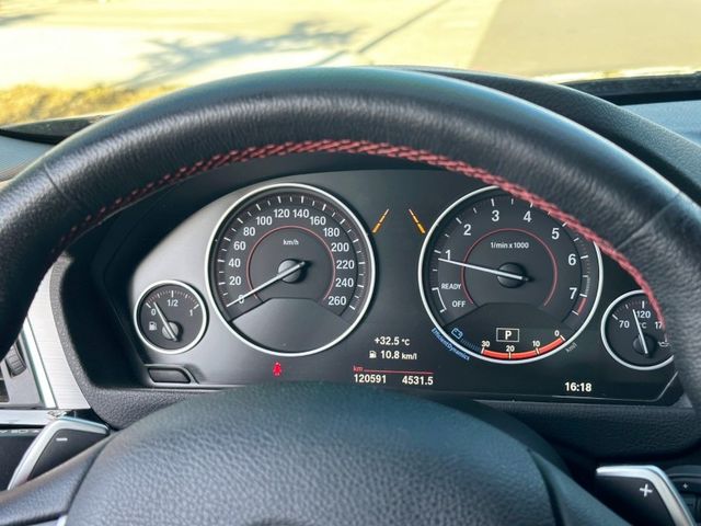 BMW/ 寶馬 320i Sport Line  第12張相片