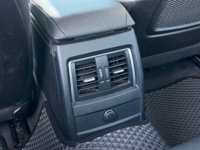 BMW/ 寶馬 320i Sport Line  第14張相片