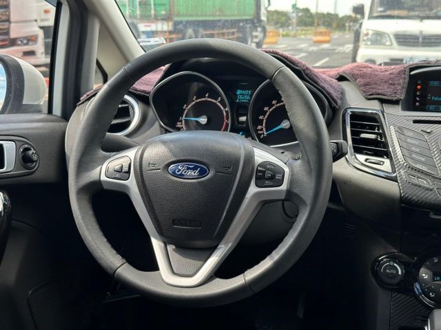 Ford/福特 Fiesta  第12張相片