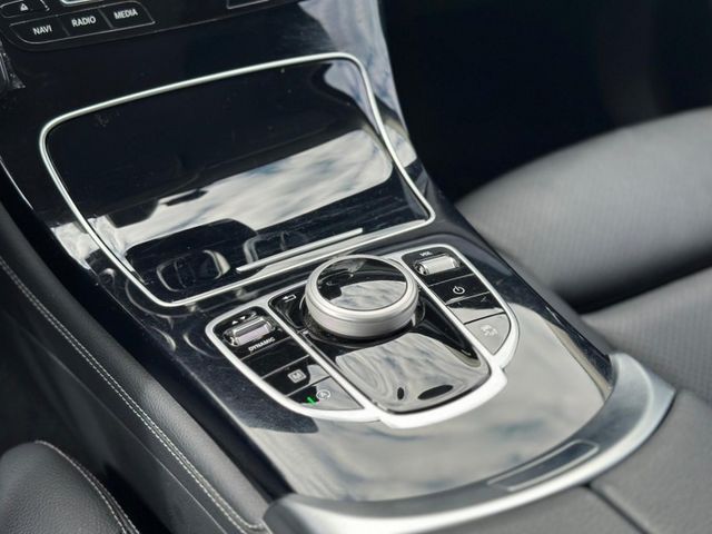 Mercedes-Benz/賓士 GLC220d  第16張相片
