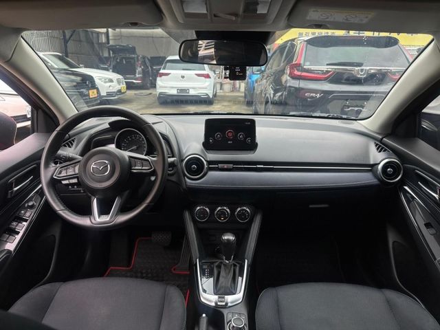 Mazda Mazda2  第12張相片