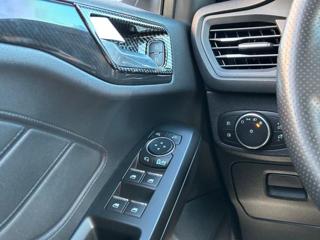 Ford/福特 Focus  第14張相片