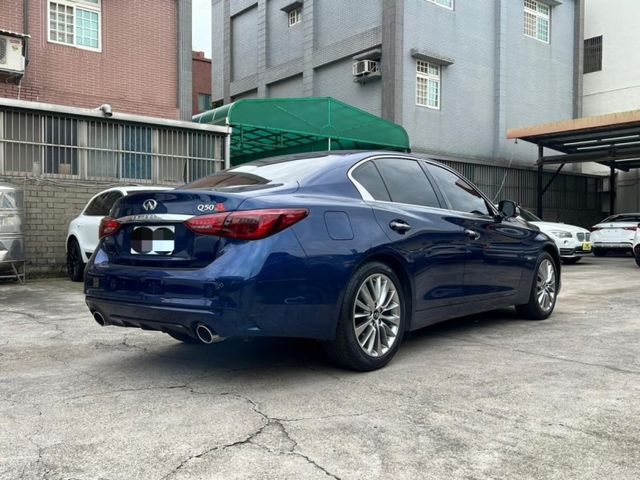 Infiniti Q50  第6張相片