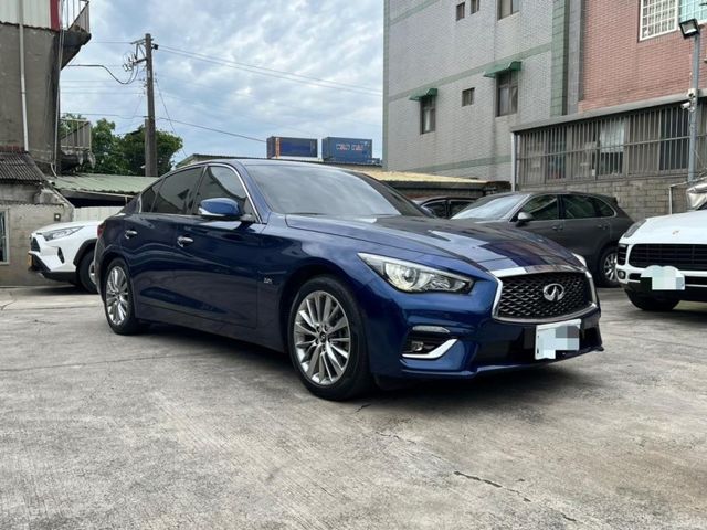 Infiniti Q50  第7張相片