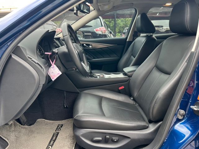 Infiniti Q50  第9張相片