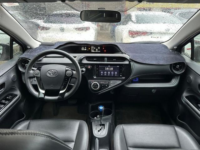 Toyota Prius  第11張相片