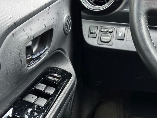 Toyota Prius  第14張相片
