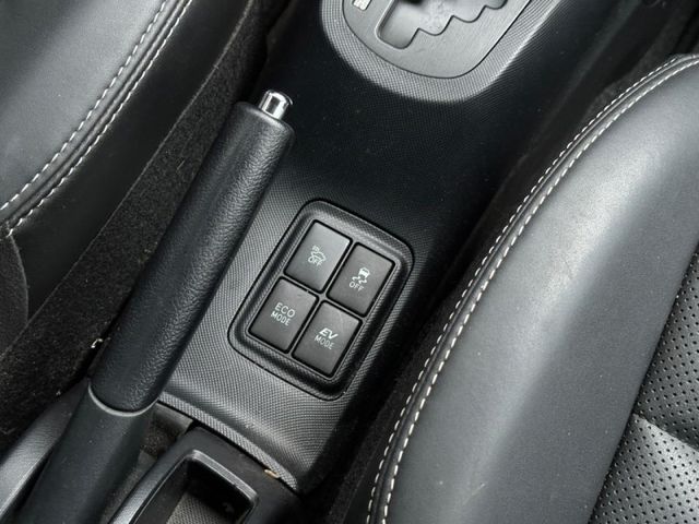 Toyota Prius  第15張相片