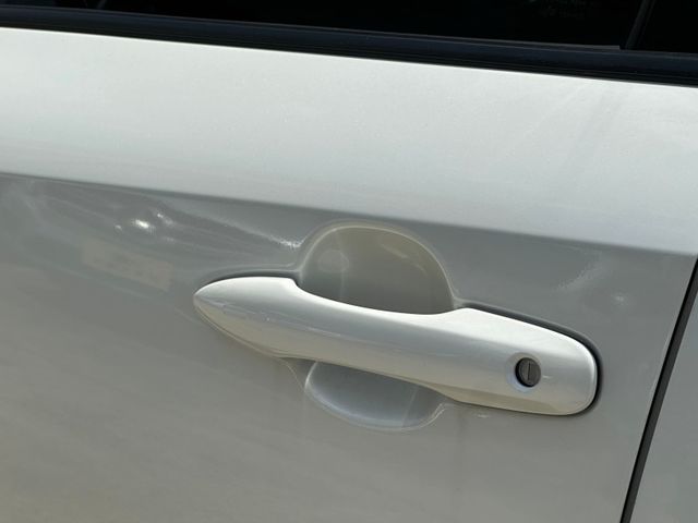 Toyota Auris  第9張相片