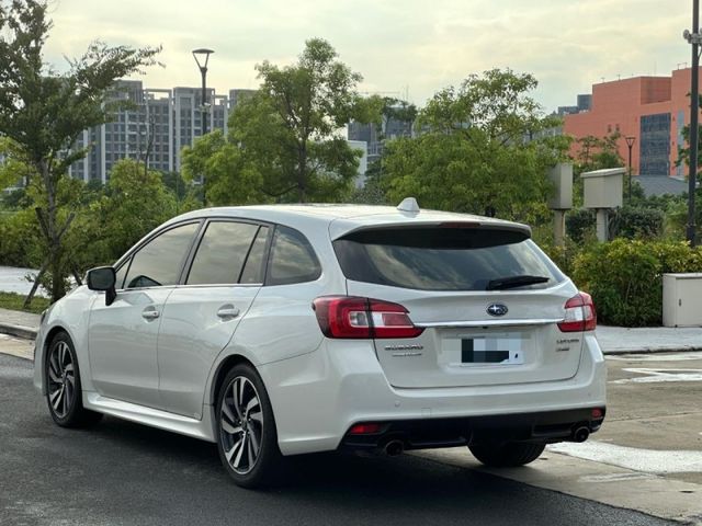 Subaru Levorg  第7張相片